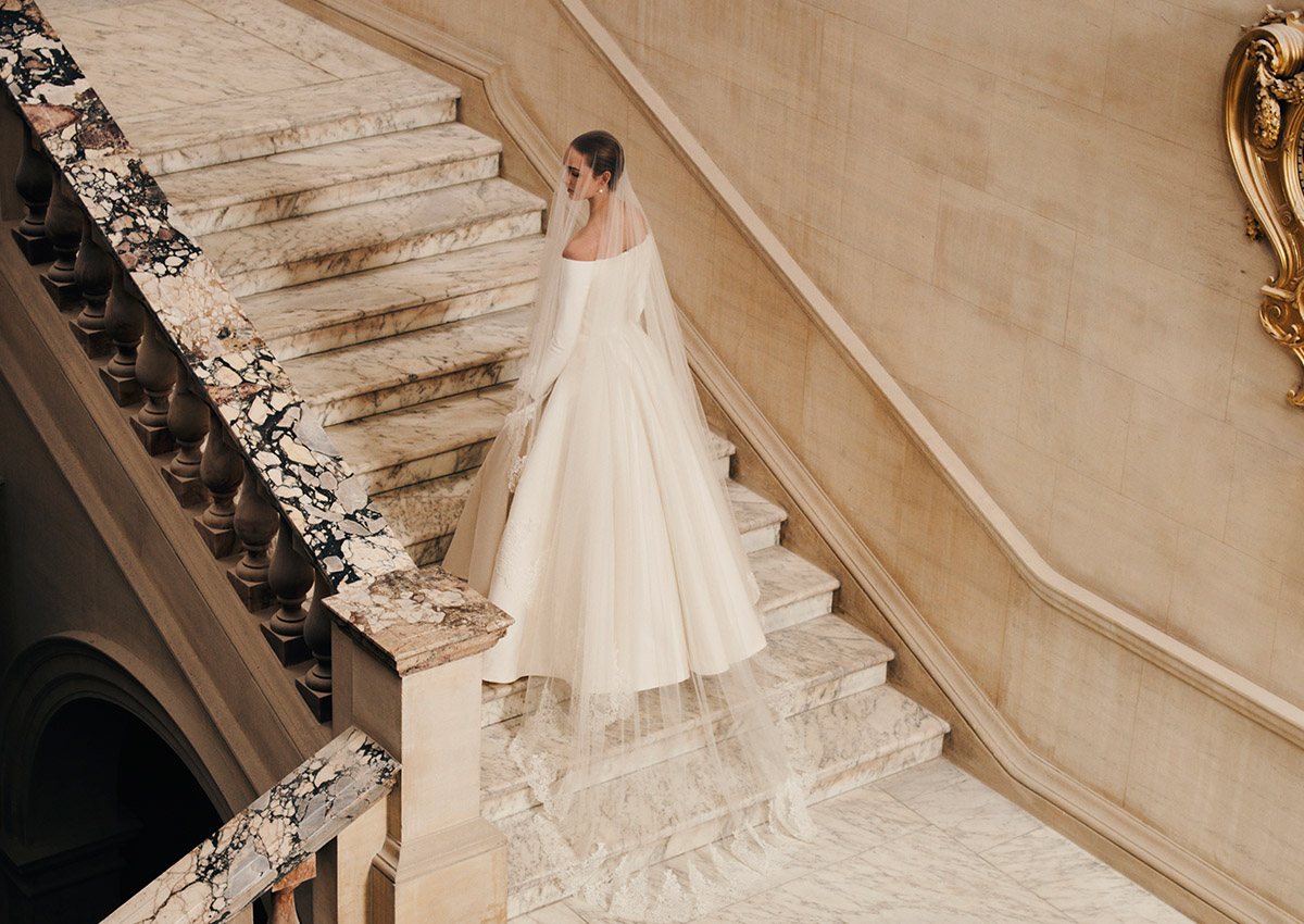 Weddings - Grand Staircase - Raffles London at The OWO