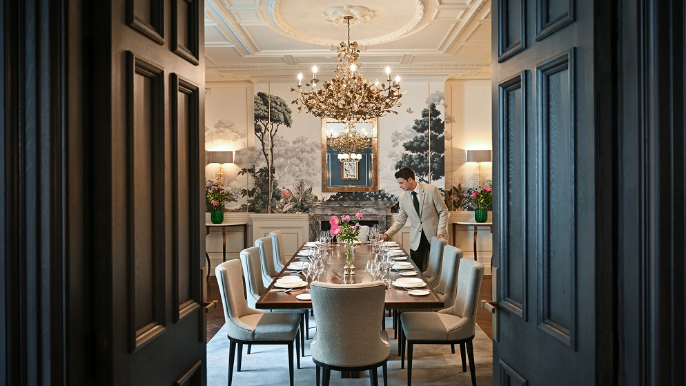  The Chartwell Lounge