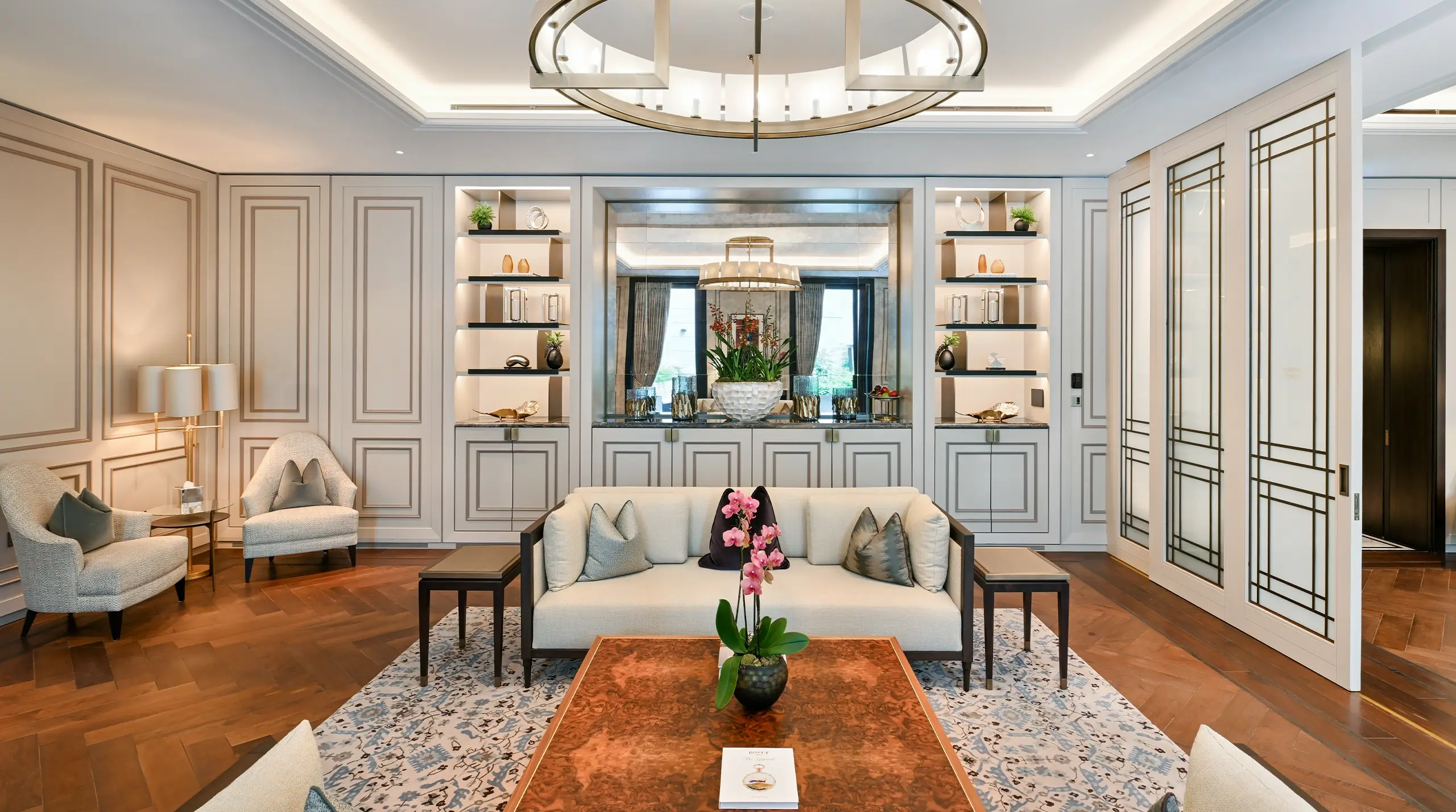  Lounges 